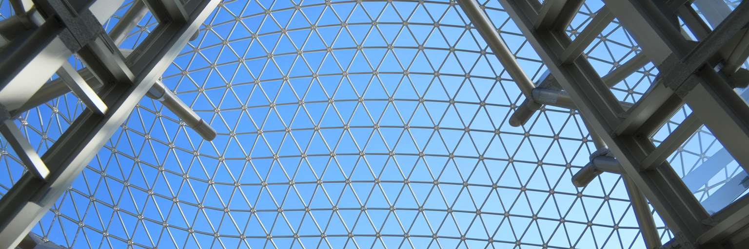 Interlocking joints of large geodesic dome